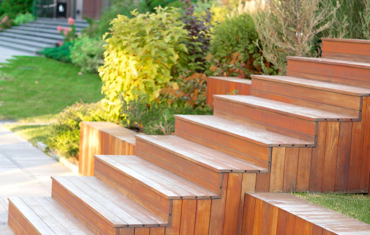 Atelieben Menuisier Sainte Maure De Touraine Escaliers Exterieurs